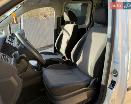 Белый Фольксваген Кадди, объемом двигателя 1.97 л и пробегом 209 тыс. км за 13900 $, фото 23 на Automoto.ua