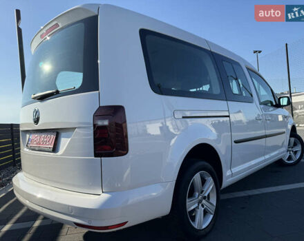 Белый Фольксваген Кадди, объемом двигателя 2 л и пробегом 265 тыс. км за 15800 $, фото 66 на Automoto.ua