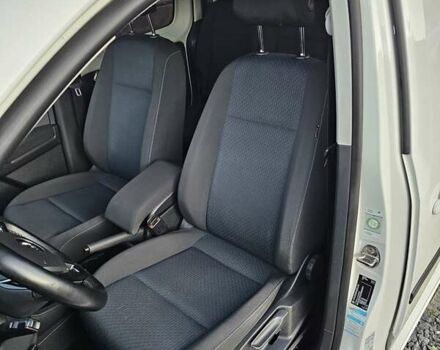 Белый Фольксваген Кадди, объемом двигателя 1.97 л и пробегом 184 тыс. км за 19950 $, фото 21 на Automoto.ua