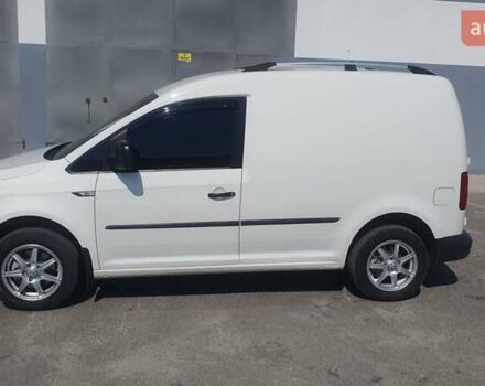 Белый Фольксваген Кадди, объемом двигателя 2 л и пробегом 200 тыс. км за 12300 $, фото 3 на Automoto.ua