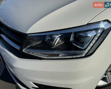 Белый Фольксваген Кадди, объемом двигателя 2 л и пробегом 265 тыс. км за 15800 $, фото 26 на Automoto.ua