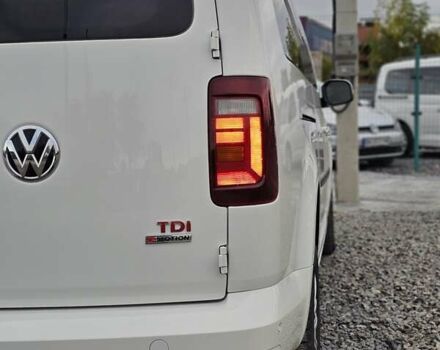 Белый Фольксваген Кадди, объемом двигателя 1.97 л и пробегом 184 тыс. км за 19950 $, фото 7 на Automoto.ua