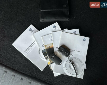 Белый Фольксваген Кадди, объемом двигателя 2 л и пробегом 245 тыс. км за 12800 $, фото 27 на Automoto.ua