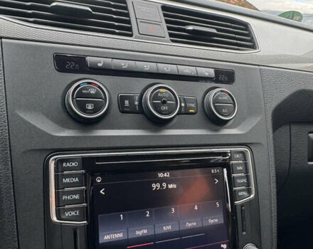 Белый Фольксваген Кадди, объемом двигателя 2 л и пробегом 283 тыс. км за 18999 $, фото 17 на Automoto.ua