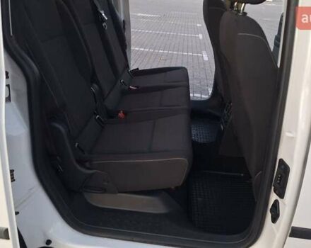 Белый Фольксваген Кадди, объемом двигателя 2 л и пробегом 247 тыс. км за 13900 $, фото 23 на Automoto.ua