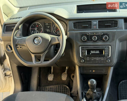 Белый Фольксваген Кадди, объемом двигателя 1.97 л и пробегом 209 тыс. км за 13900 $, фото 32 на Automoto.ua