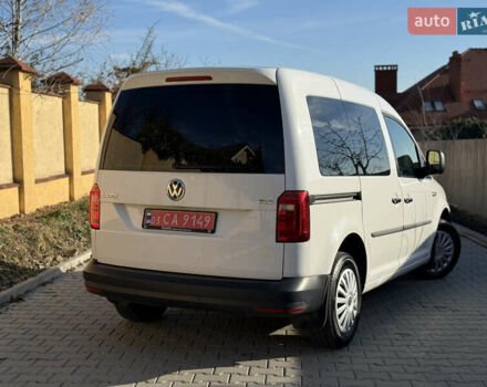 Белый Фольксваген Кадди, объемом двигателя 1.97 л и пробегом 209 тыс. км за 13900 $, фото 17 на Automoto.ua