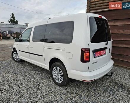 Белый Фольксваген Кадди, объемом двигателя 1.97 л и пробегом 184 тыс. км за 19950 $, фото 5 на Automoto.ua
