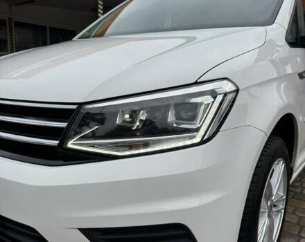 Белый Фольксваген Кадди, объемом двигателя 2 л и пробегом 283 тыс. км за 18999 $, фото 34 на Automoto.ua