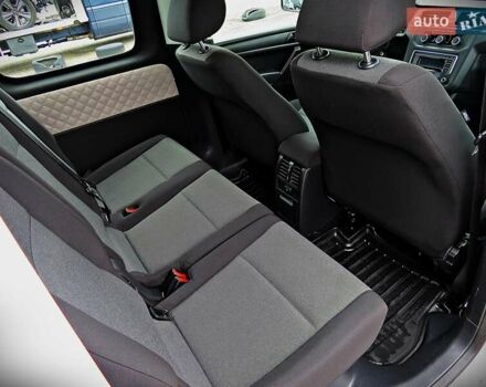 Белый Фольксваген Кадди, объемом двигателя 2 л и пробегом 173 тыс. км за 13500 $, фото 15 на Automoto.ua