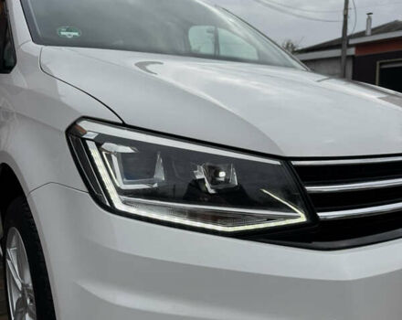 Белый Фольксваген Кадди, объемом двигателя 2 л и пробегом 283 тыс. км за 18999 $, фото 36 на Automoto.ua