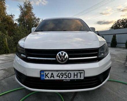 Белый Фольксваген Кадди, объемом двигателя 1.97 л и пробегом 177 тыс. км за 12500 $, фото 3 на Automoto.ua