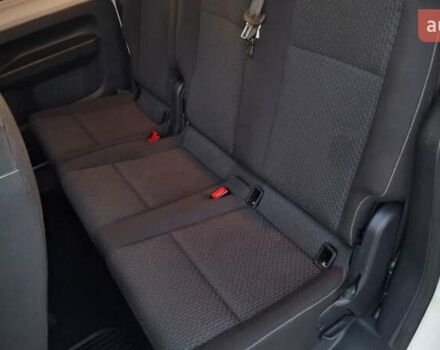 Белый Фольксваген Кадди, объемом двигателя 2 л и пробегом 247 тыс. км за 13900 $, фото 21 на Automoto.ua