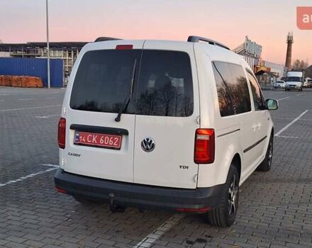 Белый Фольксваген Кадди, объемом двигателя 2 л и пробегом 247 тыс. км за 13900 $, фото 1 на Automoto.ua