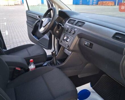 Белый Фольксваген Кадди, объемом двигателя 2 л и пробегом 247 тыс. км за 13900 $, фото 28 на Automoto.ua