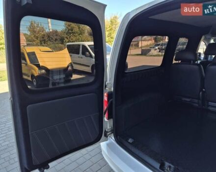 Фольксваген Кадди 2017 в Бердичеве на Automoto.ua Белый Фольксваген Кадди, объемом двигателя 1.4 л и пробегом 195 тыс. км за 12499 $, фото 26 на Automoto.ua