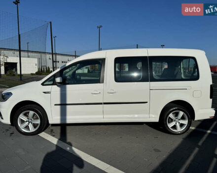 Белый Фольксваген Кадди, объемом двигателя 2 л и пробегом 265 тыс. км за 15800 $, фото 8 на Automoto.ua