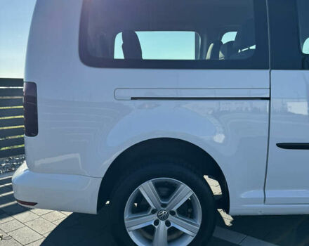 Белый Фольксваген Кадди, объемом двигателя 2 л и пробегом 265 тыс. км за 15800 $, фото 20 на Automoto.ua