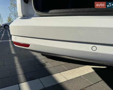 Белый Фольксваген Кадди, объемом двигателя 2 л и пробегом 265 тыс. км за 15800 $, фото 59 на Automoto.ua