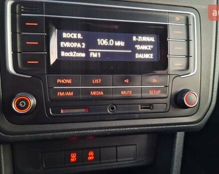 Белый Фольксваген Кадди, объемом двигателя 2 л и пробегом 247 тыс. км за 13900 $, фото 29 на Automoto.ua