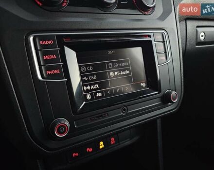 Белый Фольксваген Кадди, объемом двигателя 1.97 л и пробегом 184 тыс. км за 19950 $, фото 32 на Automoto.ua