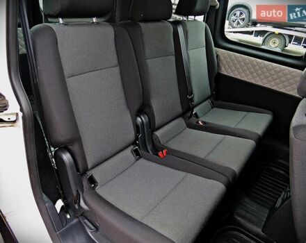 Белый Фольксваген Кадди, объемом двигателя 2 л и пробегом 173 тыс. км за 13500 $, фото 14 на Automoto.ua