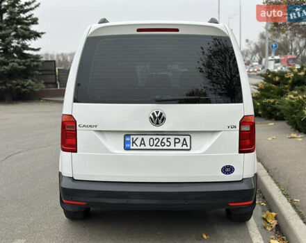 Белый Фольксваген Кадди, объемом двигателя 2 л и пробегом 245 тыс. км за 12800 $, фото 5 на Automoto.ua