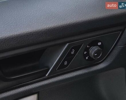 Фольксваген Кадди 2017 в Бердичеве на Automoto.ua Белый Фольксваген Кадди, объемом двигателя 1.4 л и пробегом 195 тыс. км за 12499 $, фото 36 на Automoto.ua