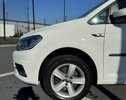 Белый Фольксваген Кадди, объемом двигателя 2 л и пробегом 265 тыс. км за 15800 $, фото 18 на Automoto.ua