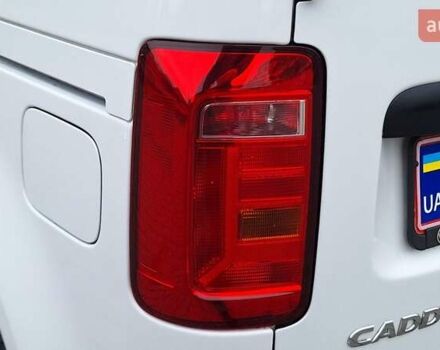 Белый Фольксваген Кадди, объемом двигателя 2 л и пробегом 247 тыс. км за 13900 $, фото 34 на Automoto.ua