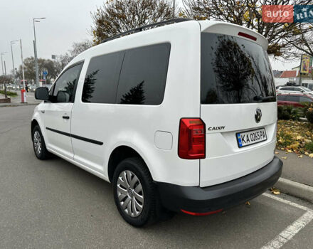 Белый Фольксваген Кадди, объемом двигателя 2 л и пробегом 245 тыс. км за 12800 $, фото 4 на Automoto.ua