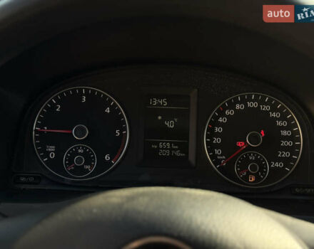 Белый Фольксваген Кадди, объемом двигателя 1.97 л и пробегом 209 тыс. км за 13900 $, фото 28 на Automoto.ua