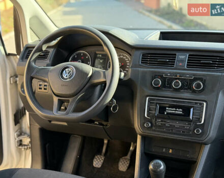 Белый Фольксваген Кадди, объемом двигателя 1.97 л и пробегом 209 тыс. км за 13900 $, фото 33 на Automoto.ua