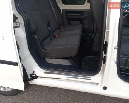 Белый Фольксваген Кадди, объемом двигателя 1.97 л и пробегом 196 тыс. км за 14550 $, фото 22 на Automoto.ua