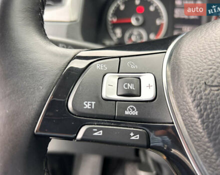 Белый Фольксваген Кадди, объемом двигателя 2 л и пробегом 167 тыс. км за 17500 $, фото 44 на Automoto.ua