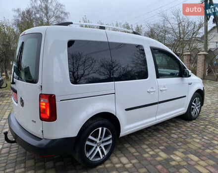 Белый Фольксваген Кадди, объемом двигателя 2 л и пробегом 260 тыс. км за 13900 $, фото 4 на Automoto.ua