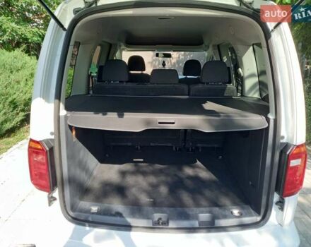 Білий Фольксваген Кадді, об'ємом двигуна 2 л та пробігом 197 тис. км за 14250 $, фото 39 на Automoto.ua