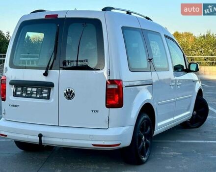 Білий Фольксваген Кадді, об'ємом двигуна 2 л та пробігом 250 тис. км за 14999 $, фото 13 на Automoto.ua