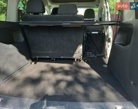 Білий Фольксваген Кадді, об'ємом двигуна 2 л та пробігом 197 тис. км за 14250 $, фото 38 на Automoto.ua