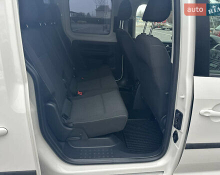 Белый Фольксваген Кадди, объемом двигателя 2 л и пробегом 189 тыс. км за 17200 $, фото 14 на Automoto.ua