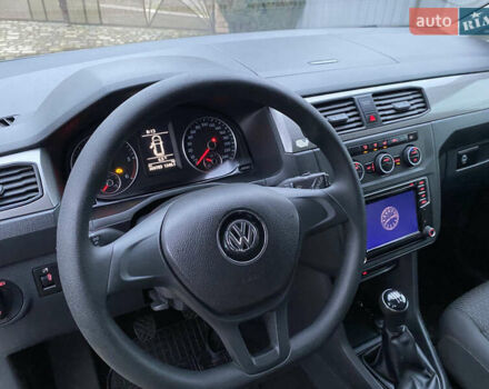 Белый Фольксваген Кадди, объемом двигателя 2 л и пробегом 260 тыс. км за 13900 $, фото 22 на Automoto.ua