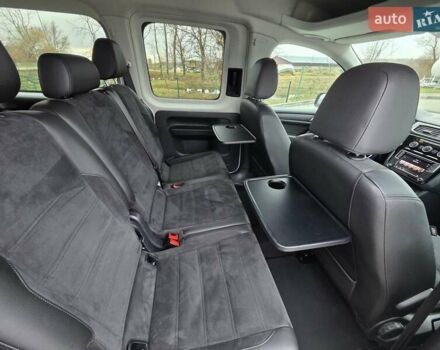 Белый Фольксваген Кадди, объемом двигателя 1.97 л и пробегом 263 тыс. км за 18700 $, фото 30 на Automoto.ua