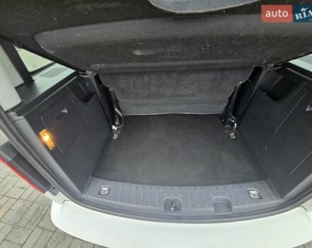 Белый Фольксваген Кадди, объемом двигателя 1.97 л и пробегом 263 тыс. км за 18700 $, фото 36 на Automoto.ua