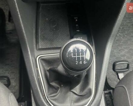 Белый Фольксваген Кадди, объемом двигателя 1.97 л и пробегом 256 тыс. км за 17800 $, фото 26 на Automoto.ua