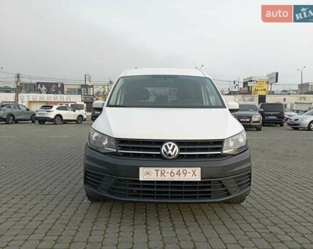 Белый Фольксваген Кадди, объемом двигателя 2 л и пробегом 140 тыс. км за 17900 $, фото 1 на Automoto.ua