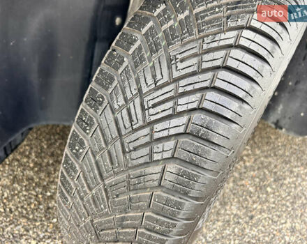 Белый Фольксваген Кадди, объемом двигателя 2 л и пробегом 167 тыс. км за 17500 $, фото 13 на Automoto.ua