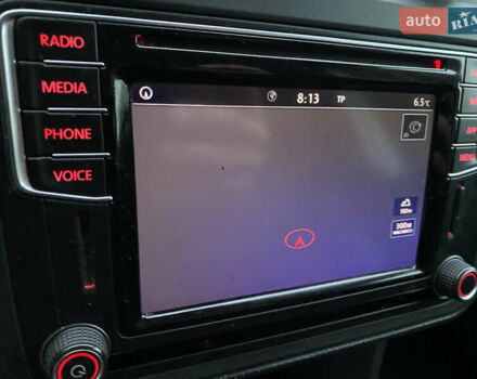 Белый Фольксваген Кадди, объемом двигателя 2 л и пробегом 260 тыс. км за 13900 $, фото 24 на Automoto.ua