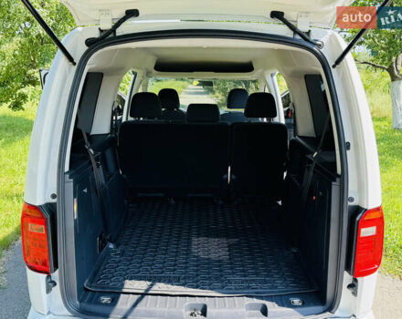 Белый Фольксваген Кадди, объемом двигателя 2 л и пробегом 47 тыс. км за 17500 $, фото 14 на Automoto.ua