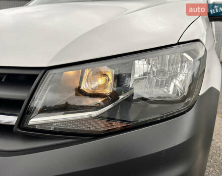 Белый Фольксваген Кадди, объемом двигателя 2 л и пробегом 167 тыс. км за 17500 $, фото 51 на Automoto.ua