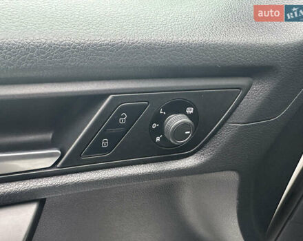 Белый Фольксваген Кадди, объемом двигателя 2 л и пробегом 189 тыс. км за 17200 $, фото 12 на Automoto.ua